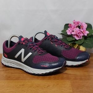 New Balance Womens V1 Fresh Foam Trail Running